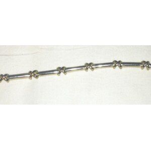 BEAUTIFUL LOVE & KISSES SILVER TWO COLOR BRACELET